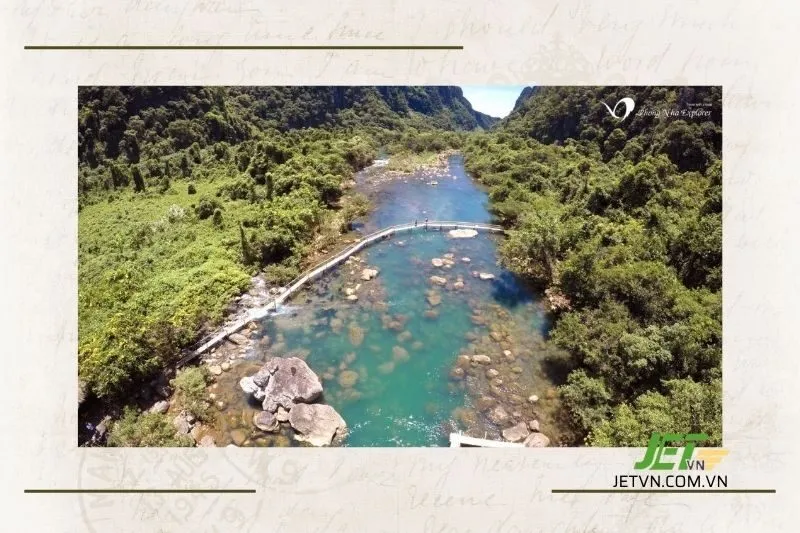 Các Điểm Du Lịch Gần Suối Nước Moọc