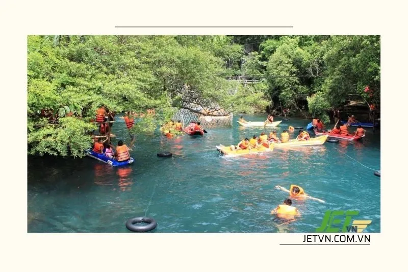 Các Hoạt Động Giải Trí Tại Suối Nước Moọc
