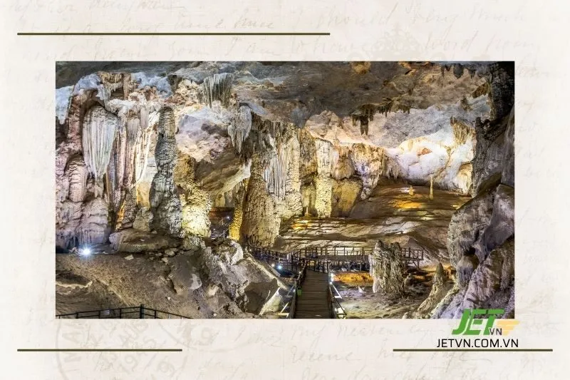 Giá vé và thông tin cần biết khi tham quan