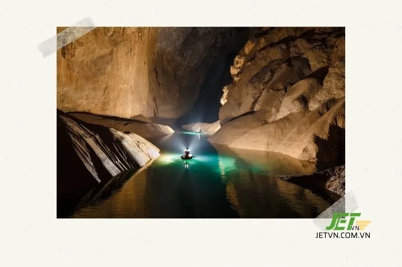 Hệ sinh thái độc đáo bên trong Hang Sơn Đoòng