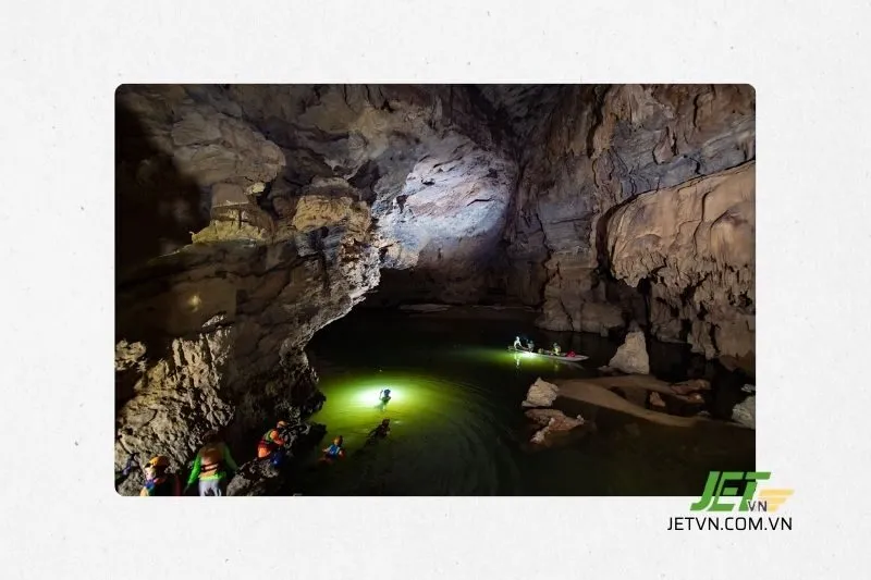 Hướng Dẫn Khám Phá Hệ Thống Hang Động Tú Làn